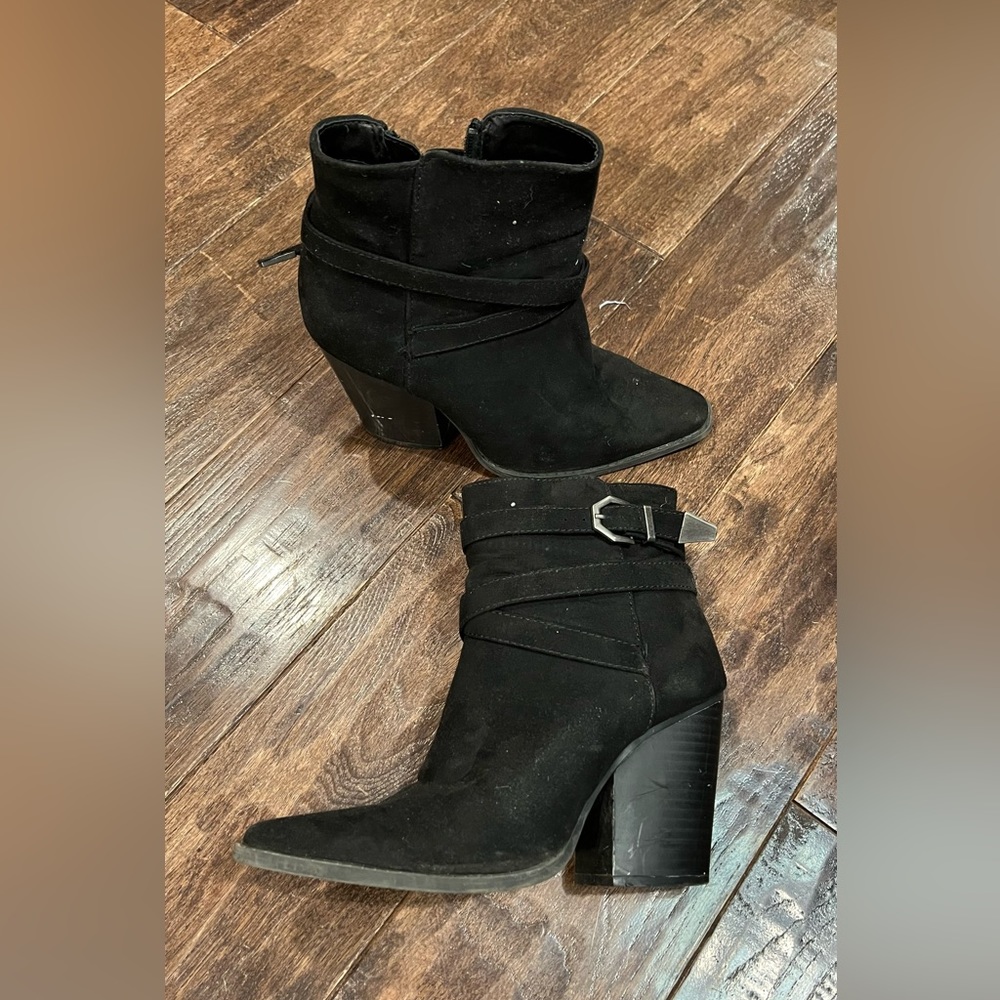 Black Booties Size 7.5